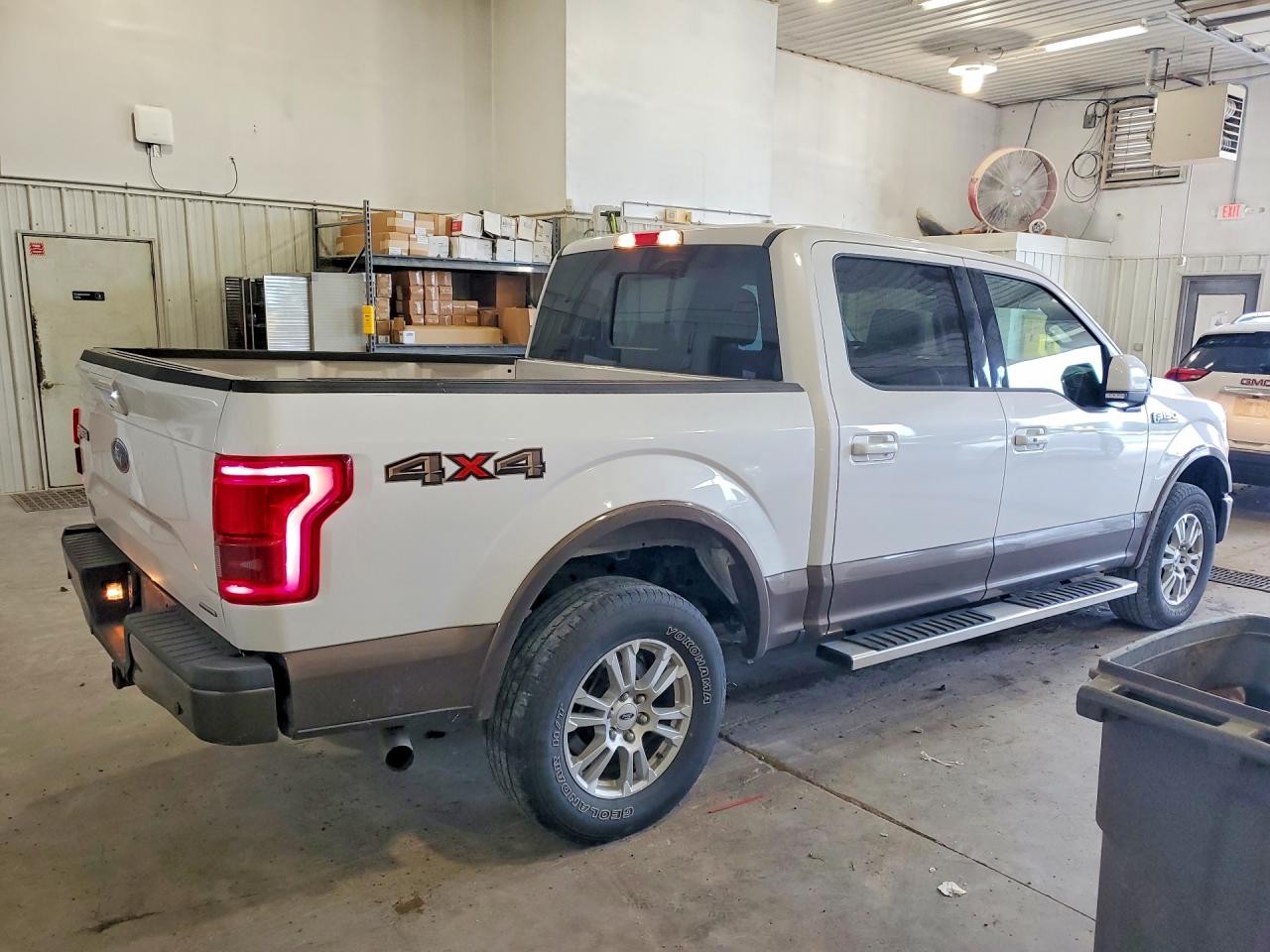 2015 Ford F150 Supercrew White vin: 1FTEW1EF3FKD38092