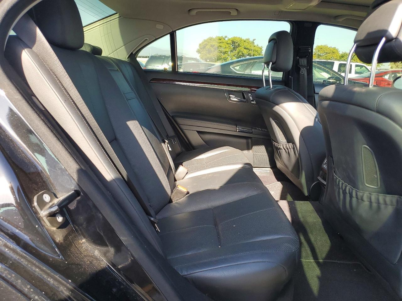 2008 Mercedes-benz S 550 Черный vin: WDDNG71X78A220303