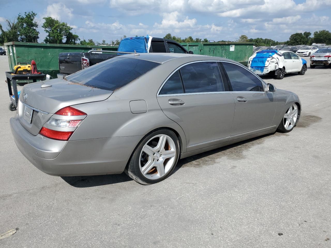 2007 Mercedes-benz S 550 Серый vin: WDDNG71XX7A027450