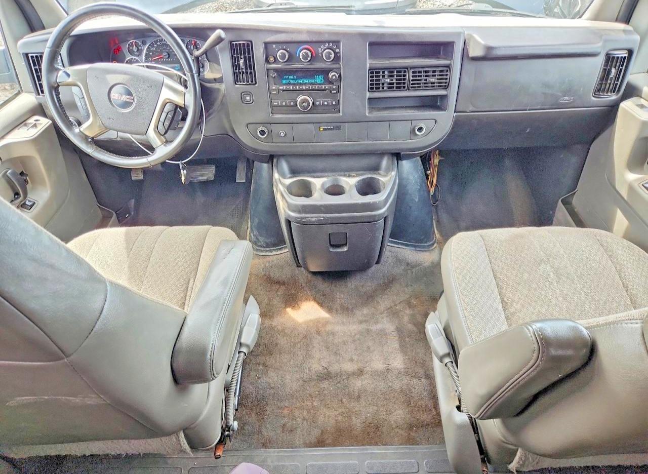 2009 Gmc Savana G1500 Blue vin: 1GKFH154191100401