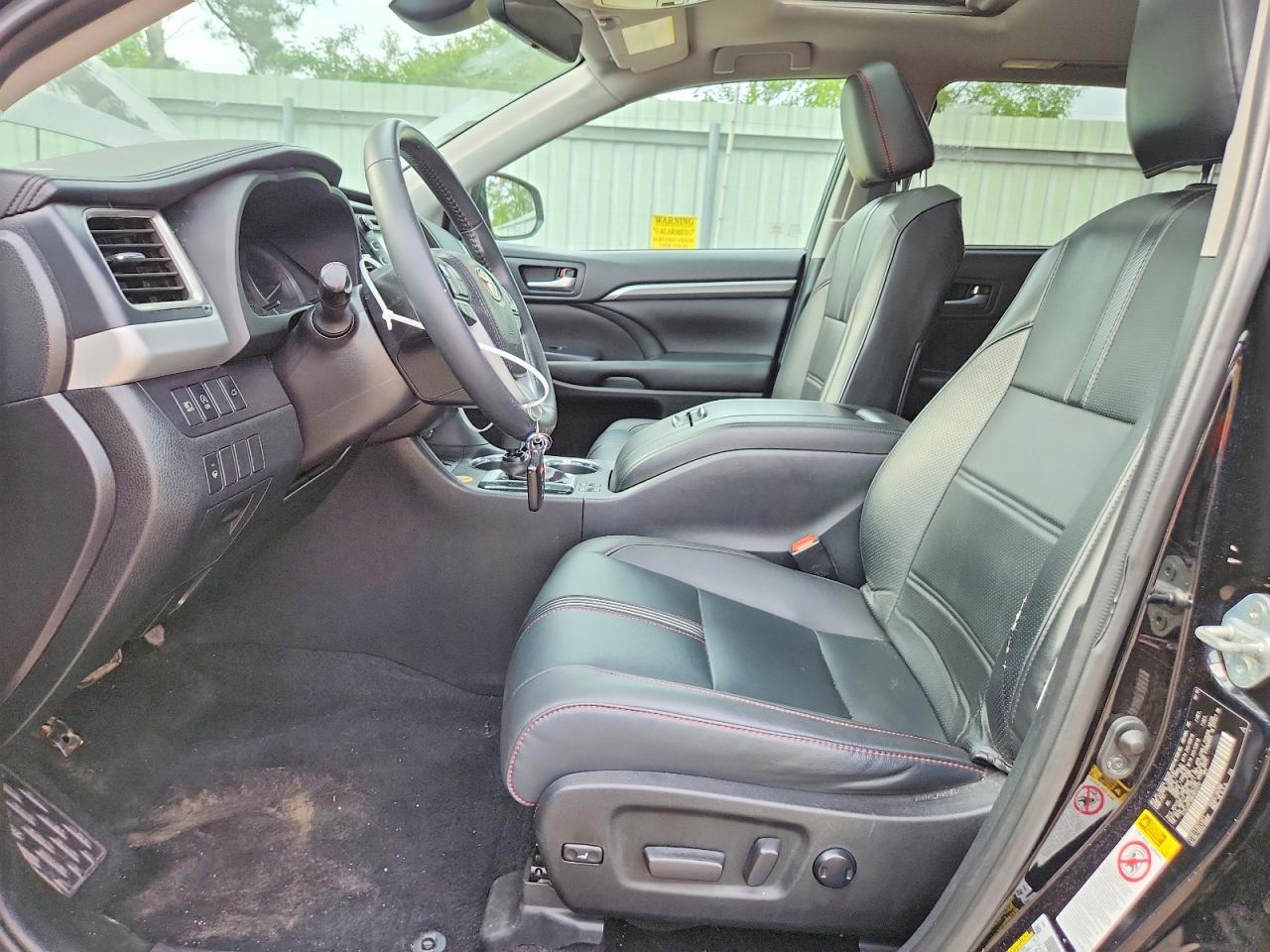 2019 Toyota Highlander Se Black vin: 5TDJZRFH9KS622317
