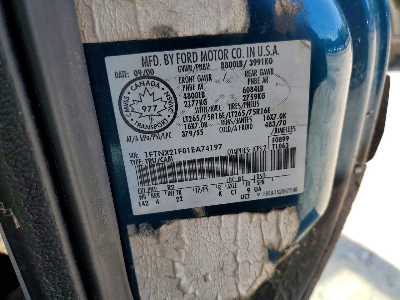 2001 Ford F250 Super Duty Blue vin: 1FTNX21F01EA74197
