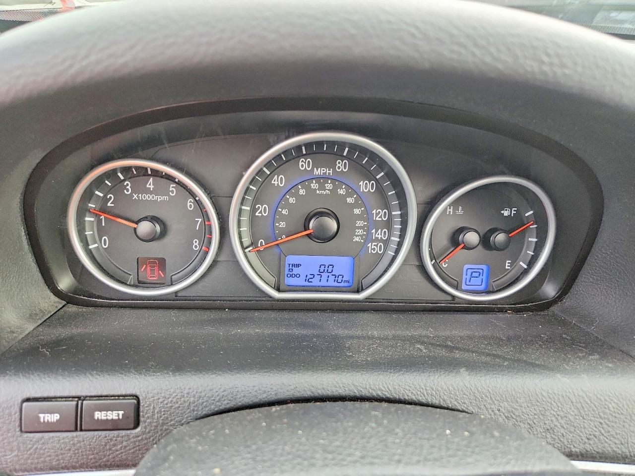 2012 Hyundai Veracruz Limited Silver vin: KM8NUDCC3CU200872