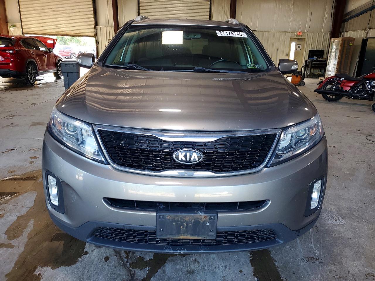 2014 Kia Sorento Lx Серебряный vin: 5XYKTCA6XEG523127