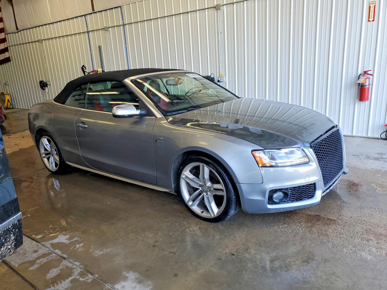 2011 Audi S5 Prestige Gray vin: WAUVGAFHXBN018612