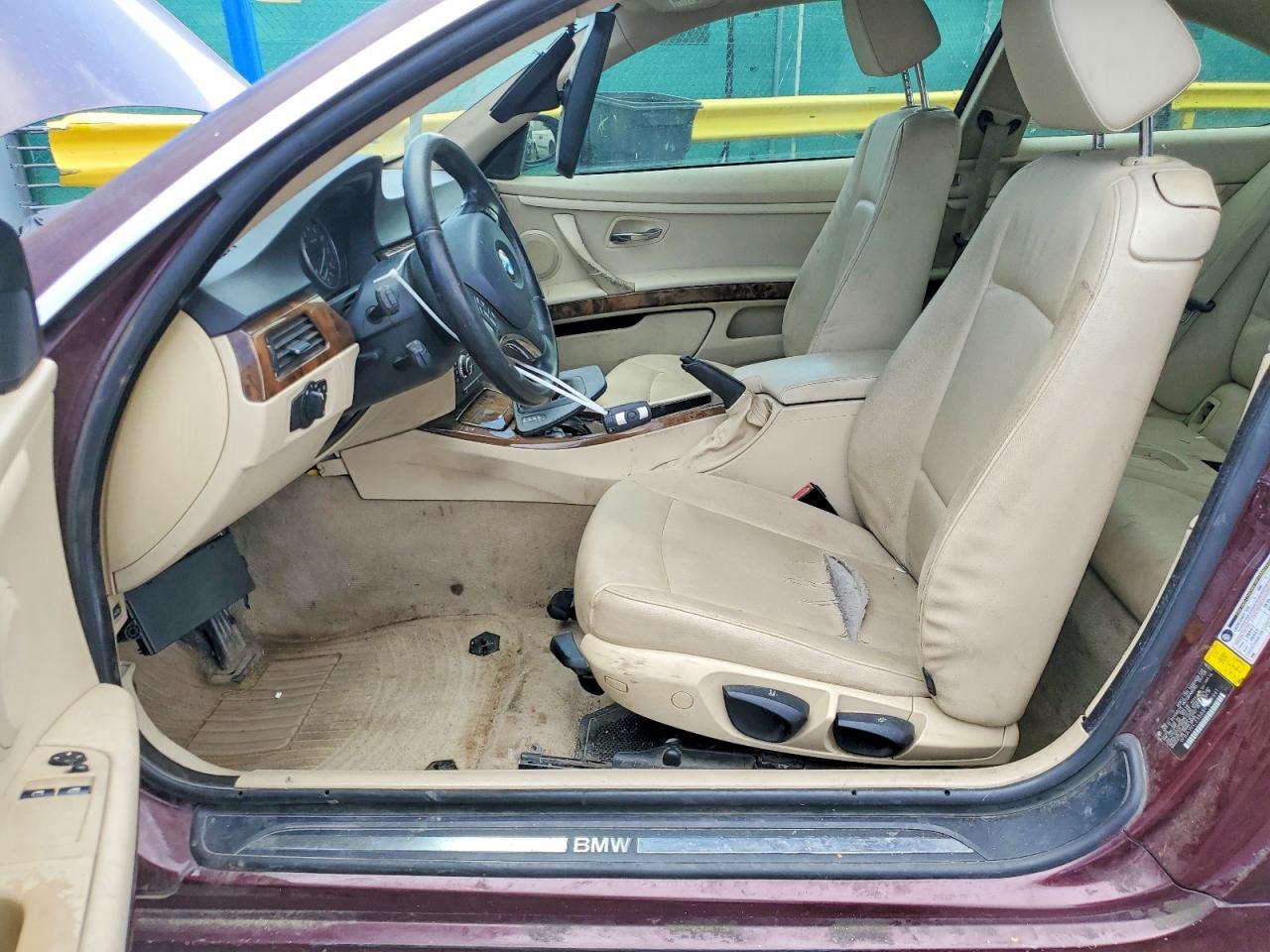 2008 Bmw 328 Xi Maroon vin: WBAWC33588PD09941