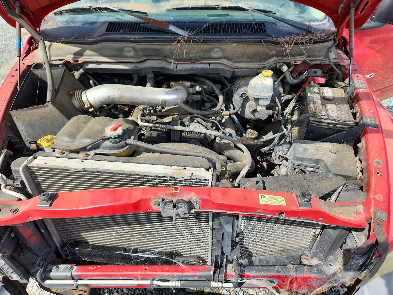 2002 Dodge Ram 1500 Red vin: 1D7HA18N82J195340