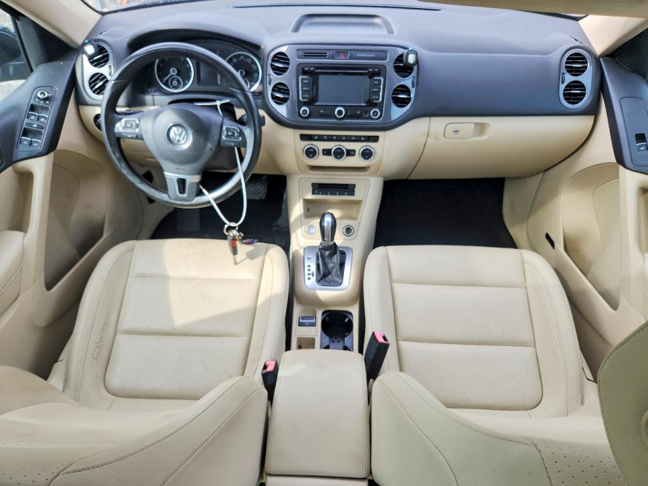 2014 Volkswagen Tiguan S Black vin: WVGAV3AXXEW608871