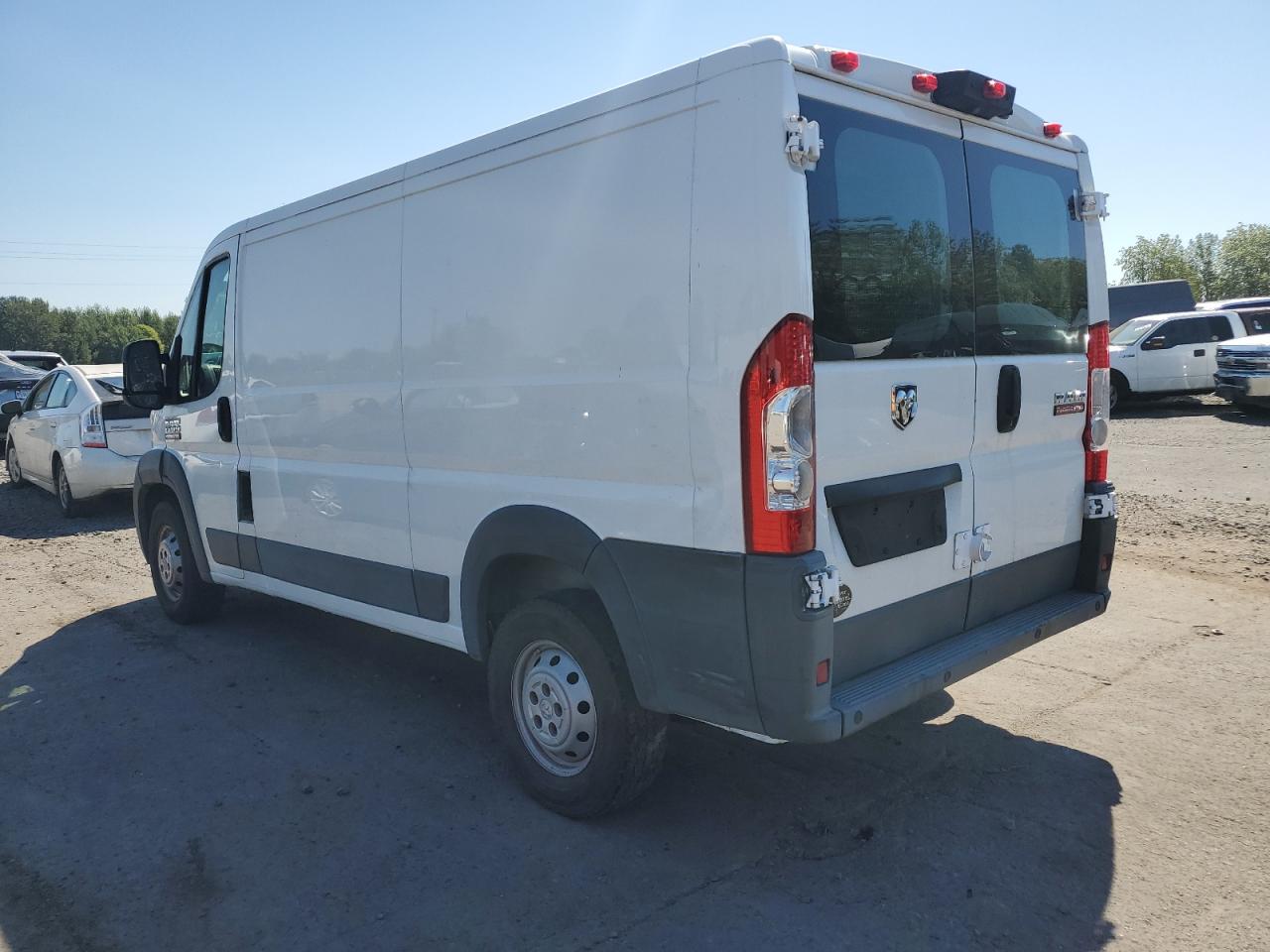 2014 Ram Promaster 1500 1500 Standard White vin: 3C6TRVAG0EE116185