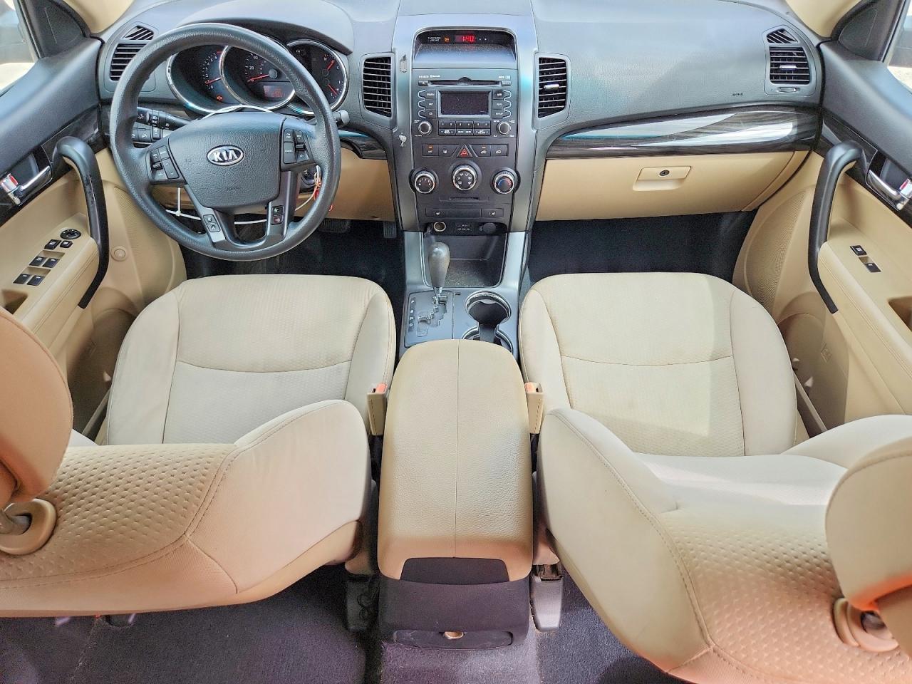 2011 Kia Sorento Lx Red vin: 5XYKT3A14BG028437