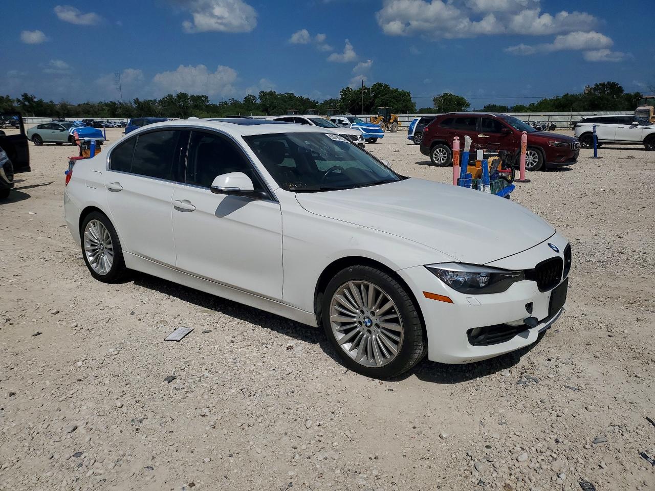 2013 Bmw 328 Xi Sulev White vin: WBA3B5C58DF593943