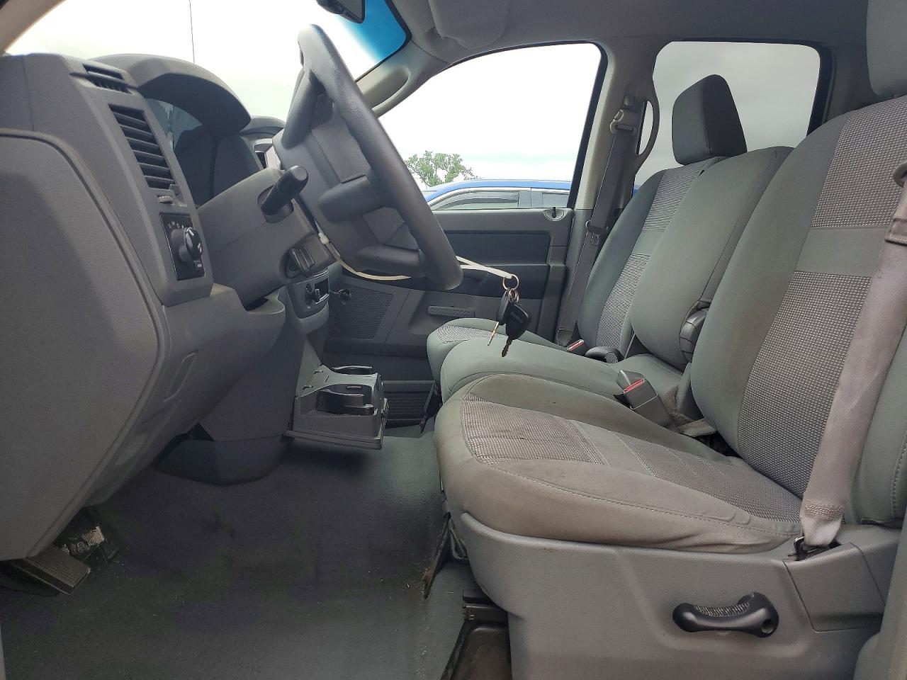 2007 Dodge Ram 1500 St Silver vin: 1D7HU18207S163545