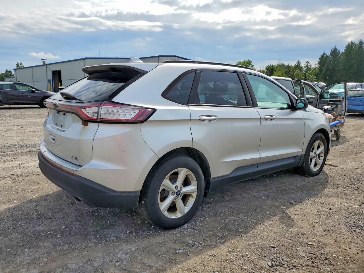 2015 Ford Edge Se Silver vin: 2FMTK4G95FBB97334