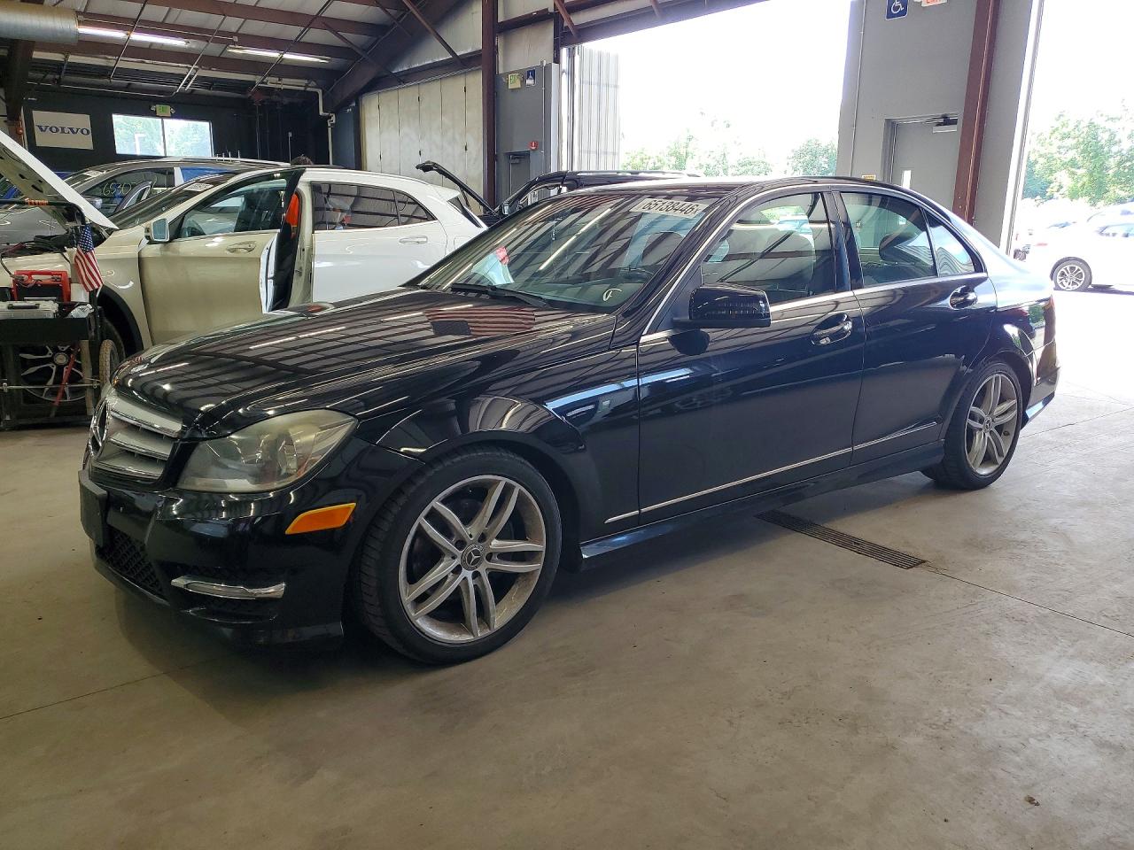 2012 Mercedes-benz C 300 4matic Black vin: WDDGF8BB2CA704943