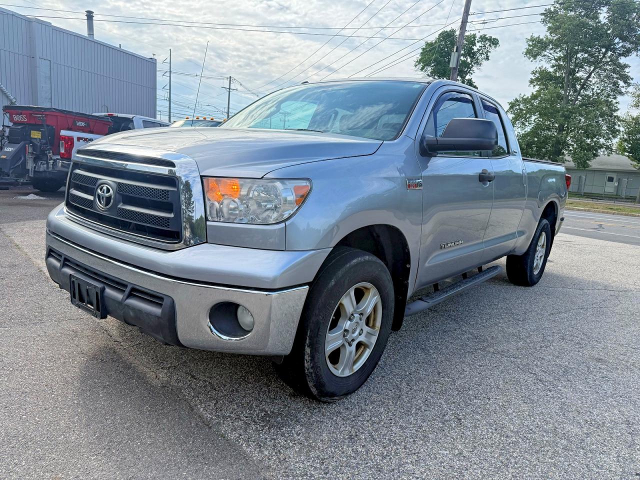 2010 Toyota Tundra Double Cab Sr5 Silver vin: 5TFUY5F16AX134429