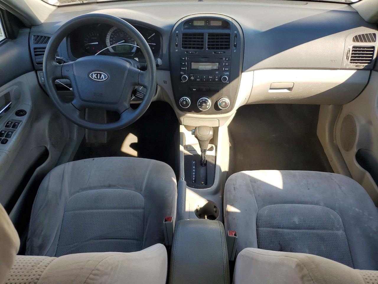 2007 Kia Spectra Lx White vin: KNAFE121275451335
