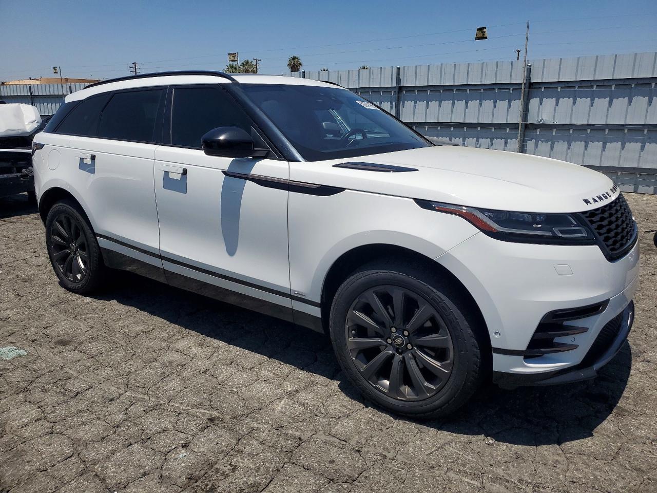 2019 Land Rover Range Rover Velar R-dynamic Se White vin: SALYL2EX6KA793662