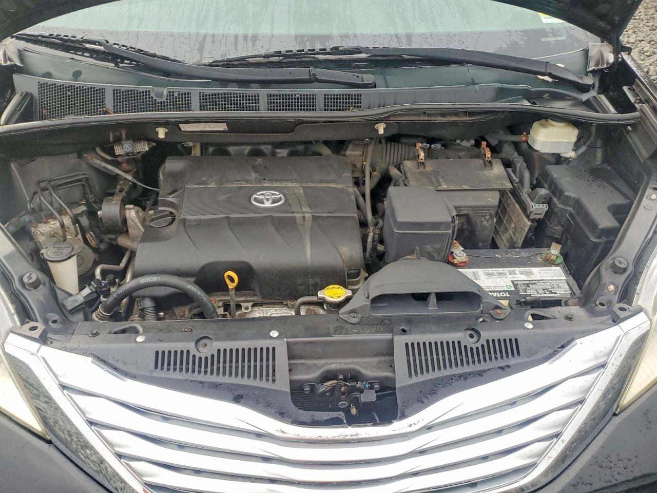 2011 Toyota Sienna Limited 7-passenger Черный vin: 5TDYK3DC1BS094389