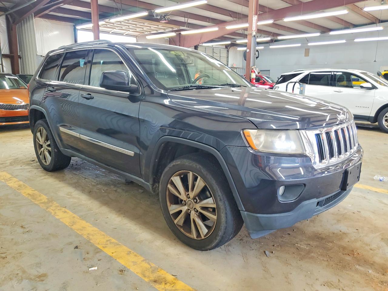 2013 Jeep Grand Cherokee Laredo Угольный vin: 1C4RJFATXDC503295