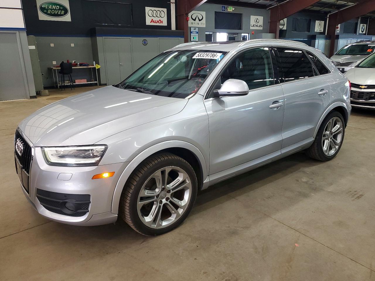 2015 Audi Q3 Prestige Silver vin: WA1GFCFSXFR010766