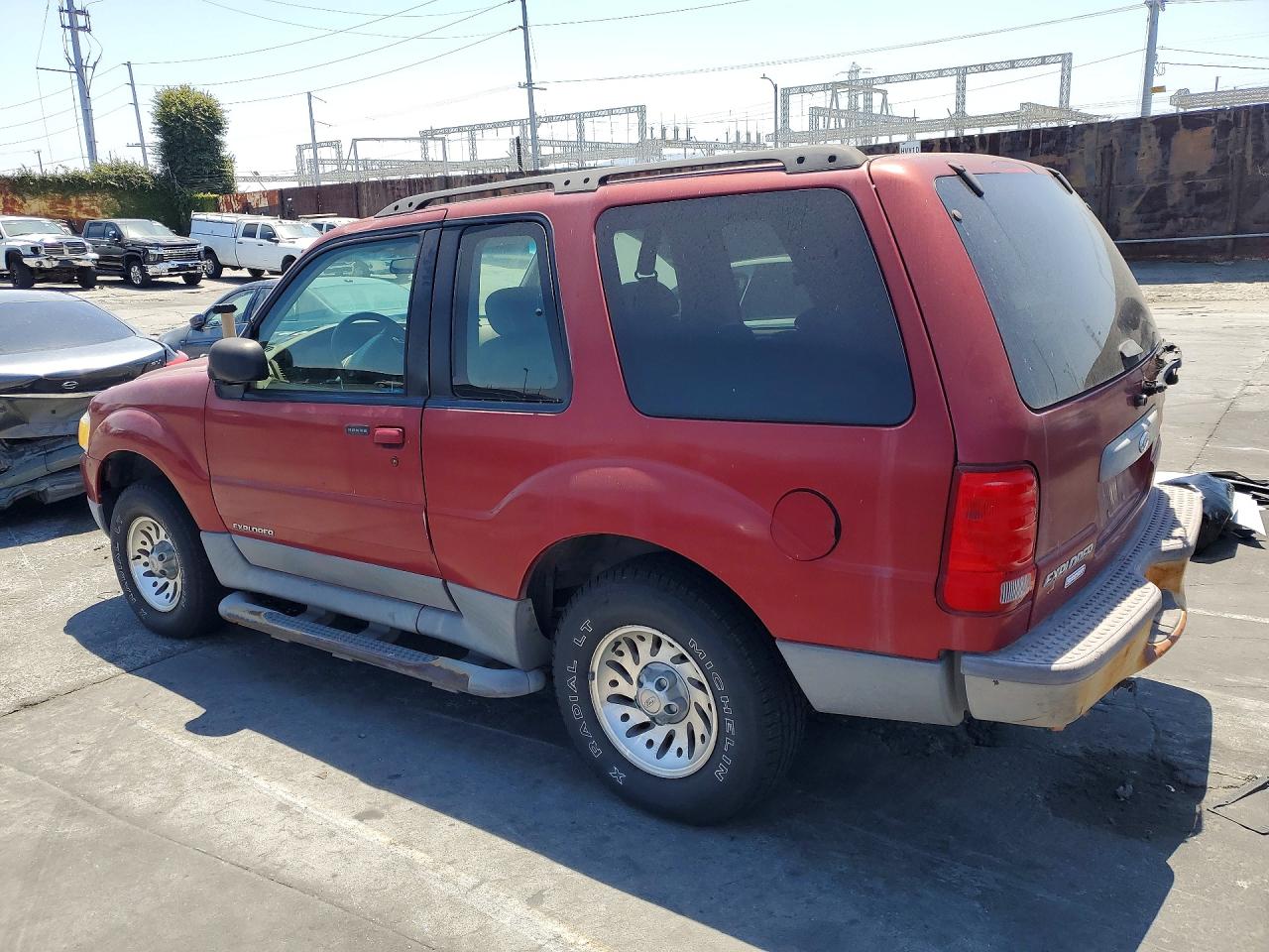 2001 Ford Explorer Sport Красный vin: 1FMYU60E51UA60755