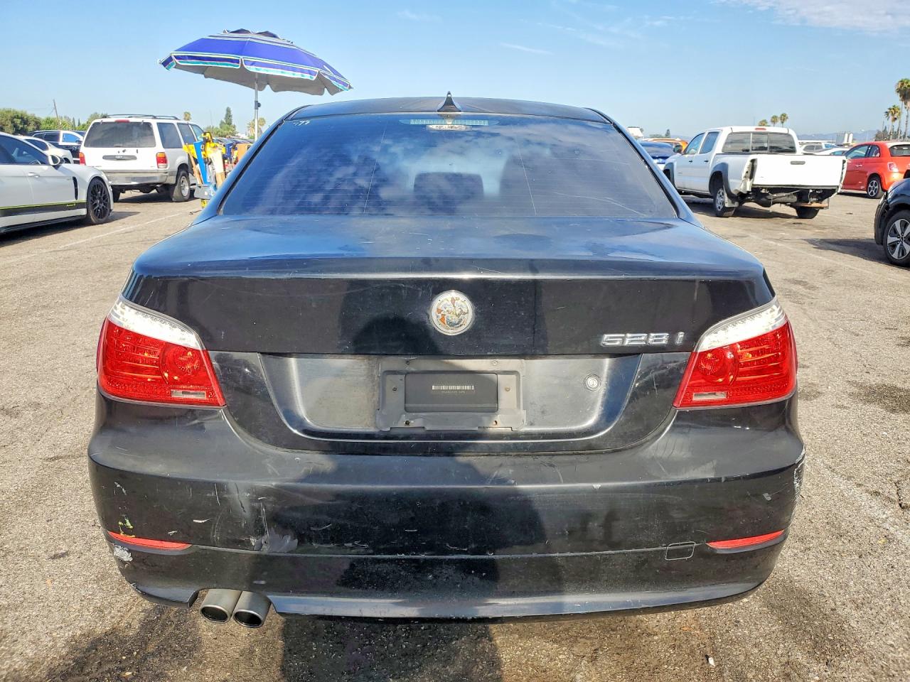 2008 Bmw 528 I Черный vin: WBANU53598C112690