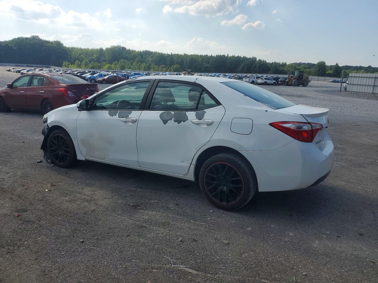 2015 Toyota Corolla Le Белый vin: 5YFBURHE8FP199511