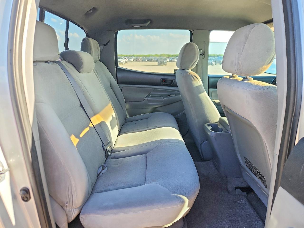 2005 Toyota Tacoma Double Cab Prerunner Long Bed Silver vin: 5TEKU72N25Z097885