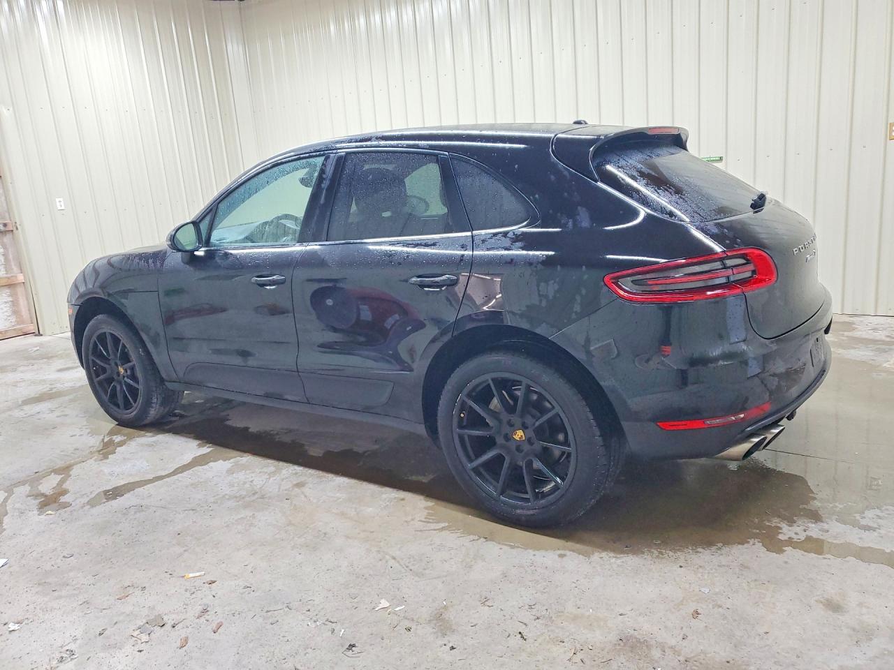 2015 Porsche Macan S Black vin: WP1AB2A50FLB52533