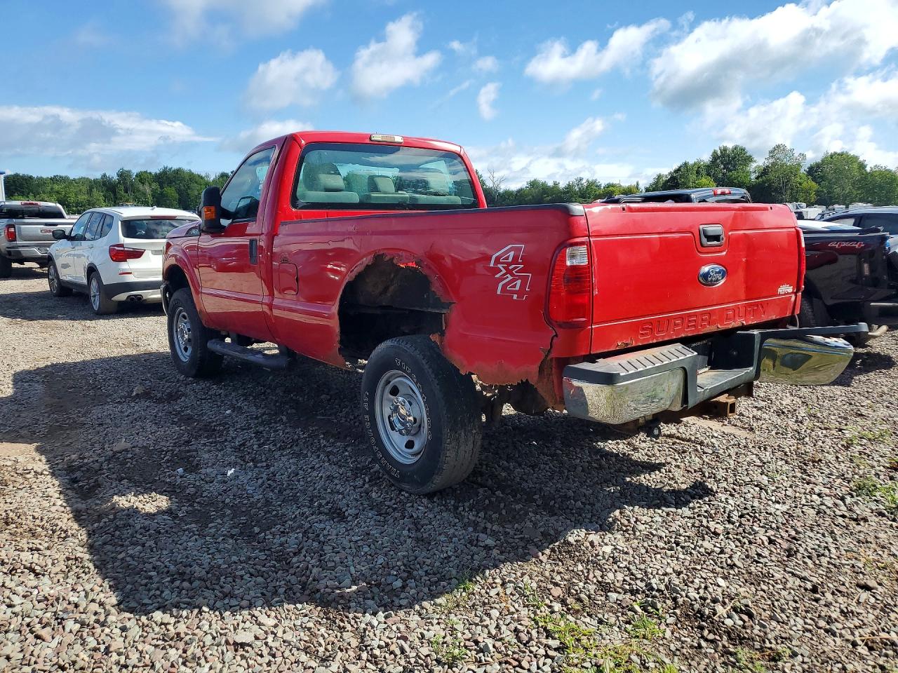 2014 Ford F350 Super Duty Red vin: 1FTRF3B60EEA57205