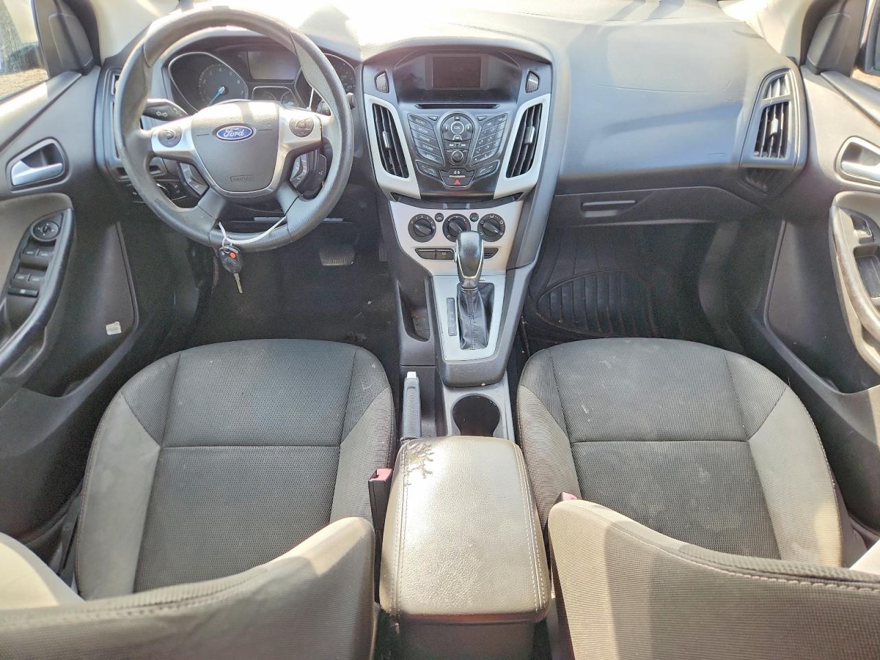 2013 Ford Focus Se Серебряный vin: 1FADP3F26DL314866