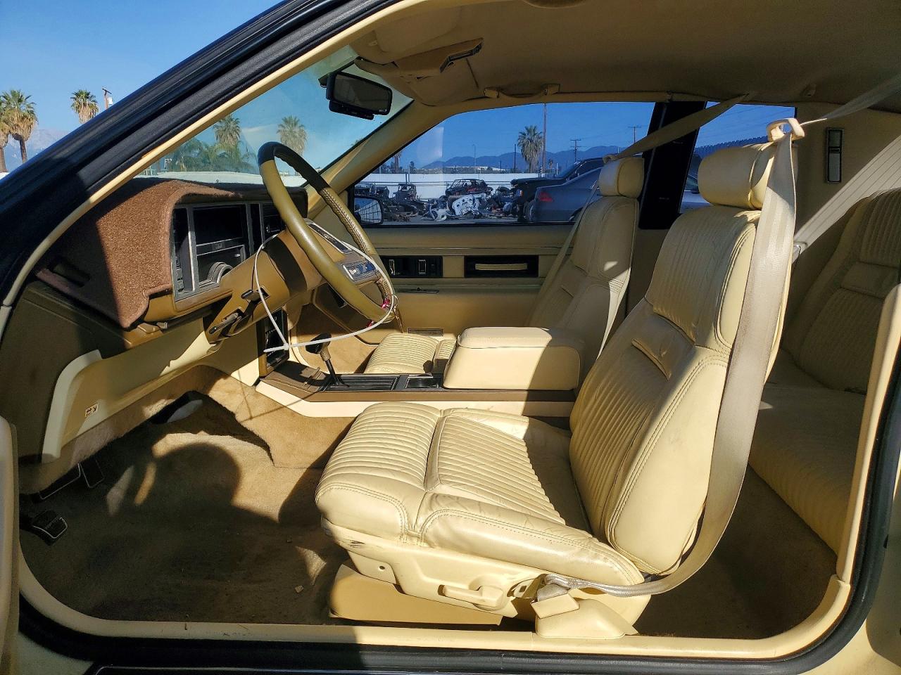 1986 Cadillac Eldorado Yellow vin: 1G6EL5785GU617745