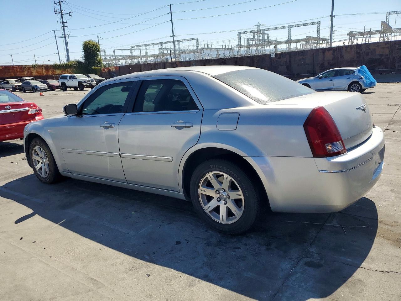 2007 Chrysler 300 Touring Silver vin: 2C3KA53G67H739878