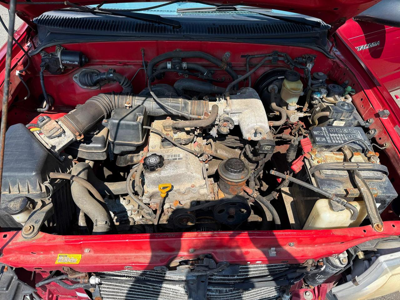 2000 Toyota Tacoma Base Burgundy vin: 4TANL42N9YZ672106