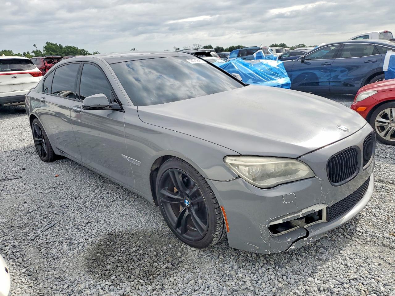 2015 Bmw 740 Li Gray vin: WBAYE4C57FD139009