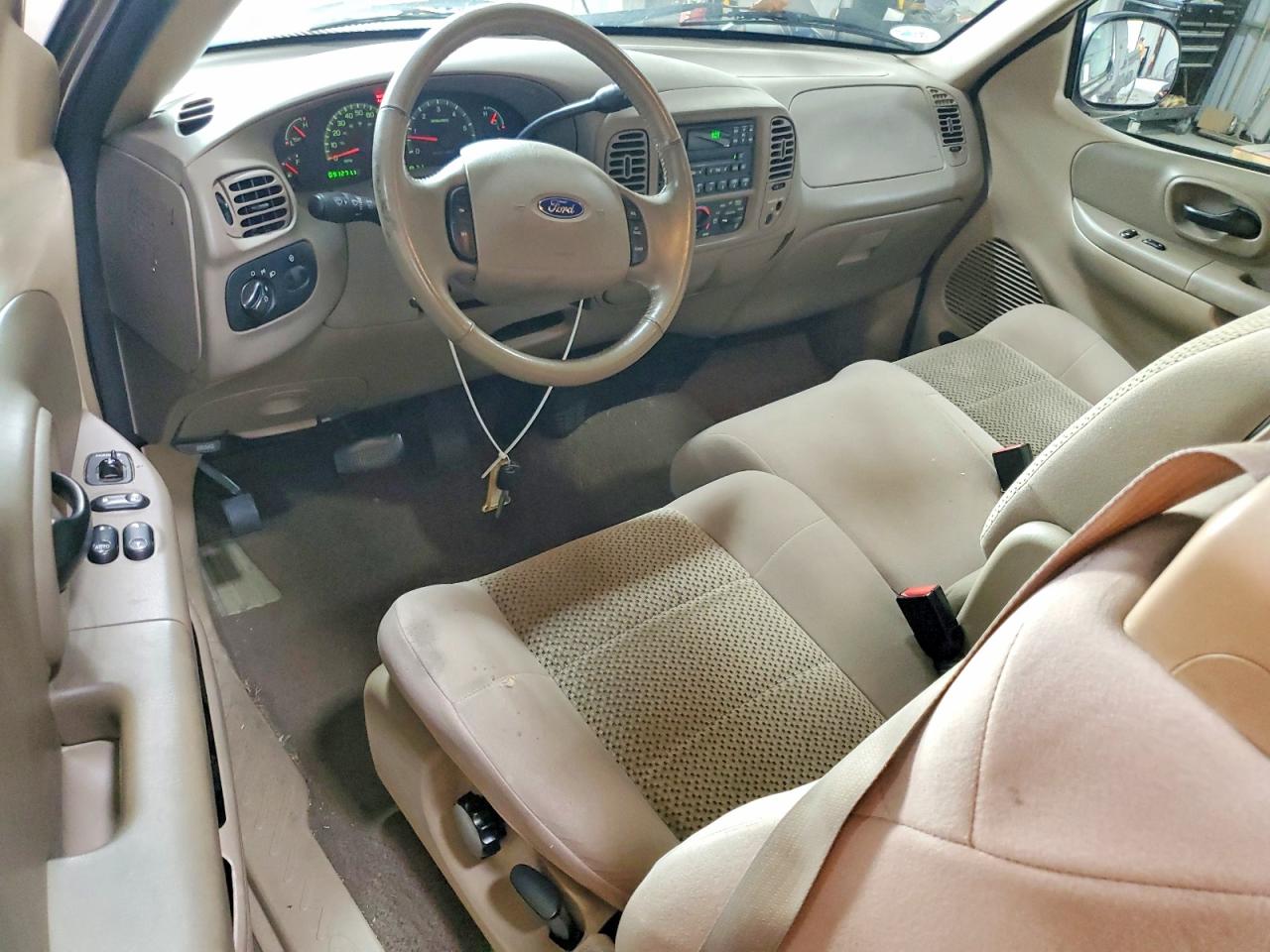 2003 Ford F150 Beige vin: 1FTRX17L43NA57737