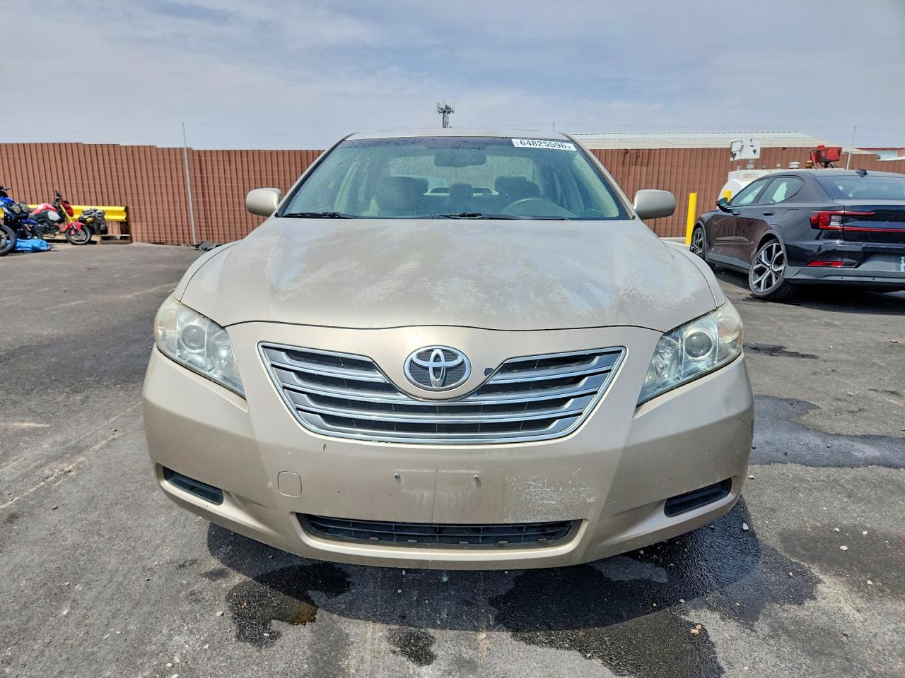 2007 Toyota Camry Hybrid Beige vin: JTNBB46KX73032123