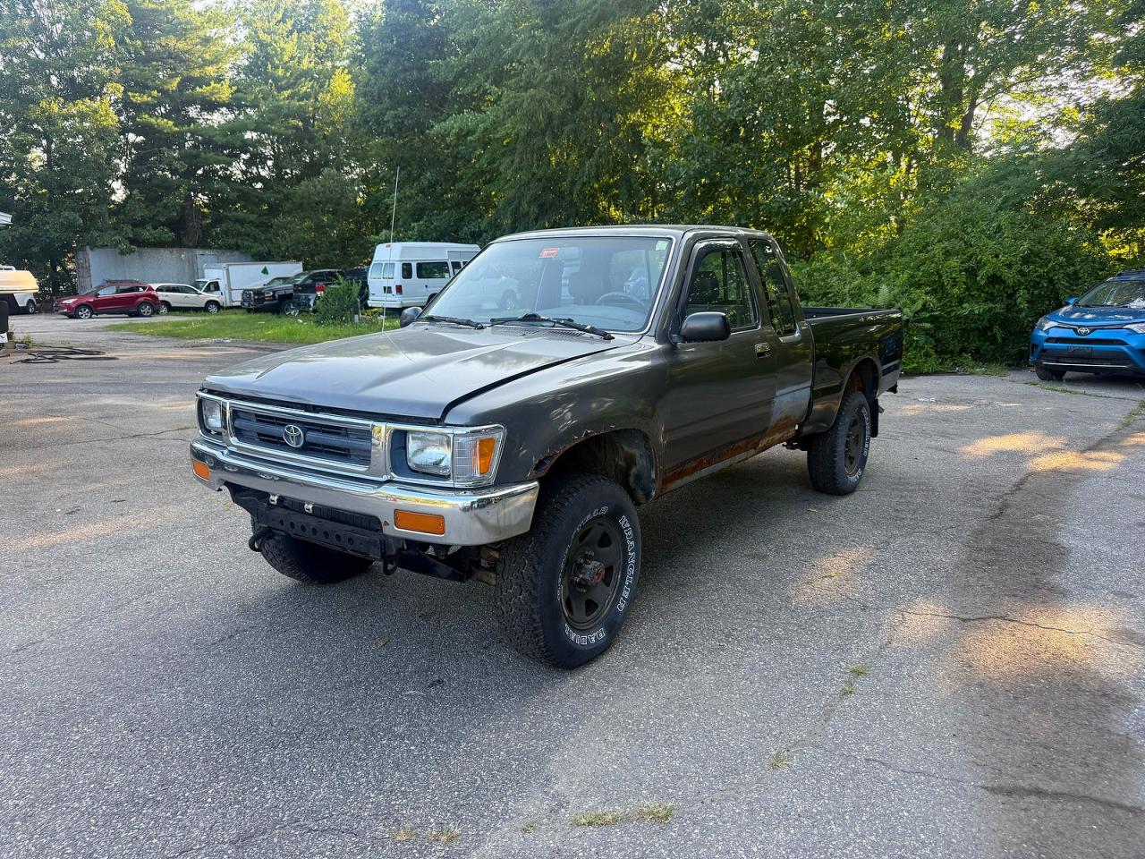 1993 Toyota Pickup Deluxe Gray vin: 4TARN13P1PZ149493