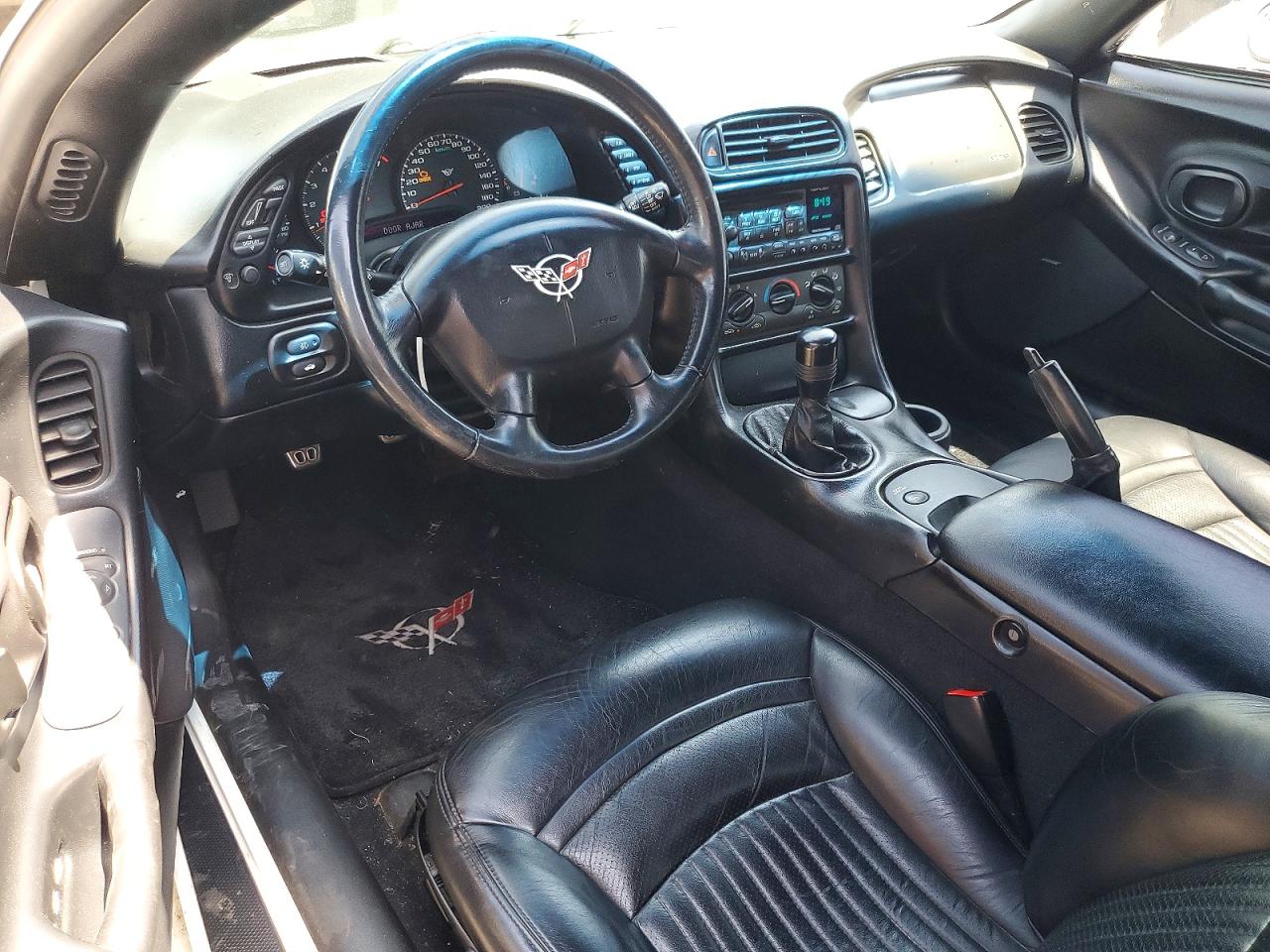 1999 Chevrolet Corvette Белый vin: 1G1YY32G9X5101888