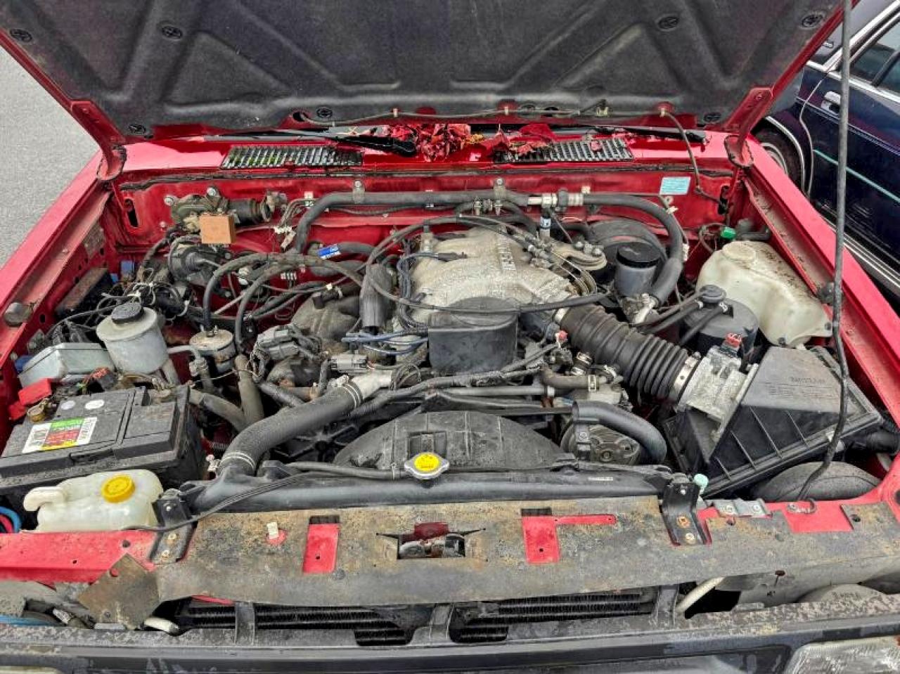 1995 Nissan Pathfinder Le Red vin: JN8HD17Y5SW086483