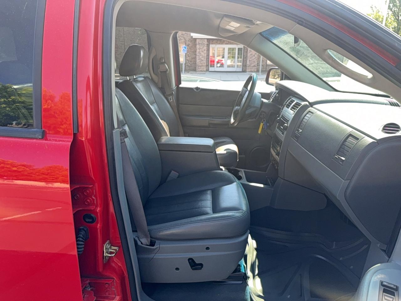 2005 Dodge Durango Limited Red vin: 1D4HB58D65F535116