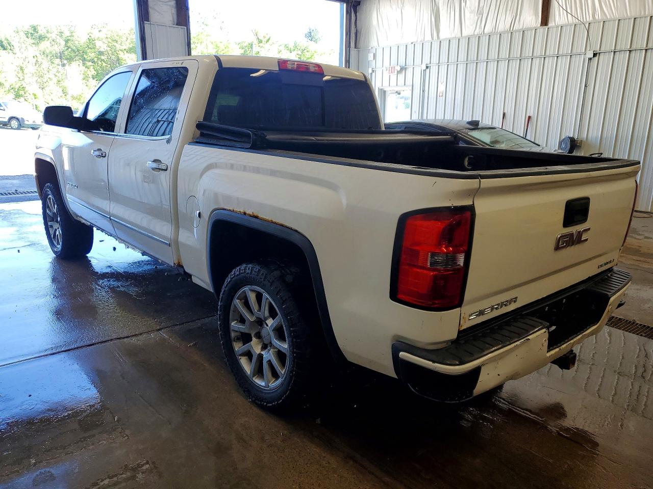 2014 Gmc Sierra K1500 Denali White vin: 3GTU2WEJ7EG483893