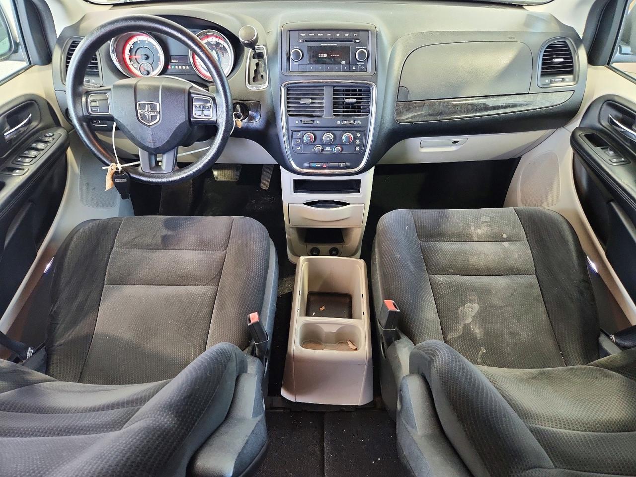2015 Dodge Grand Caravan Se Серебряный vin: 2C4RDGBG6FR549991