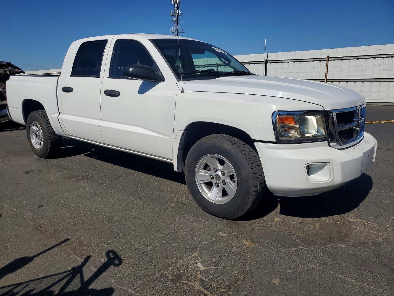 2008 Dodge Dakota Quad Slt White vin: 1D7HE48N98S581435