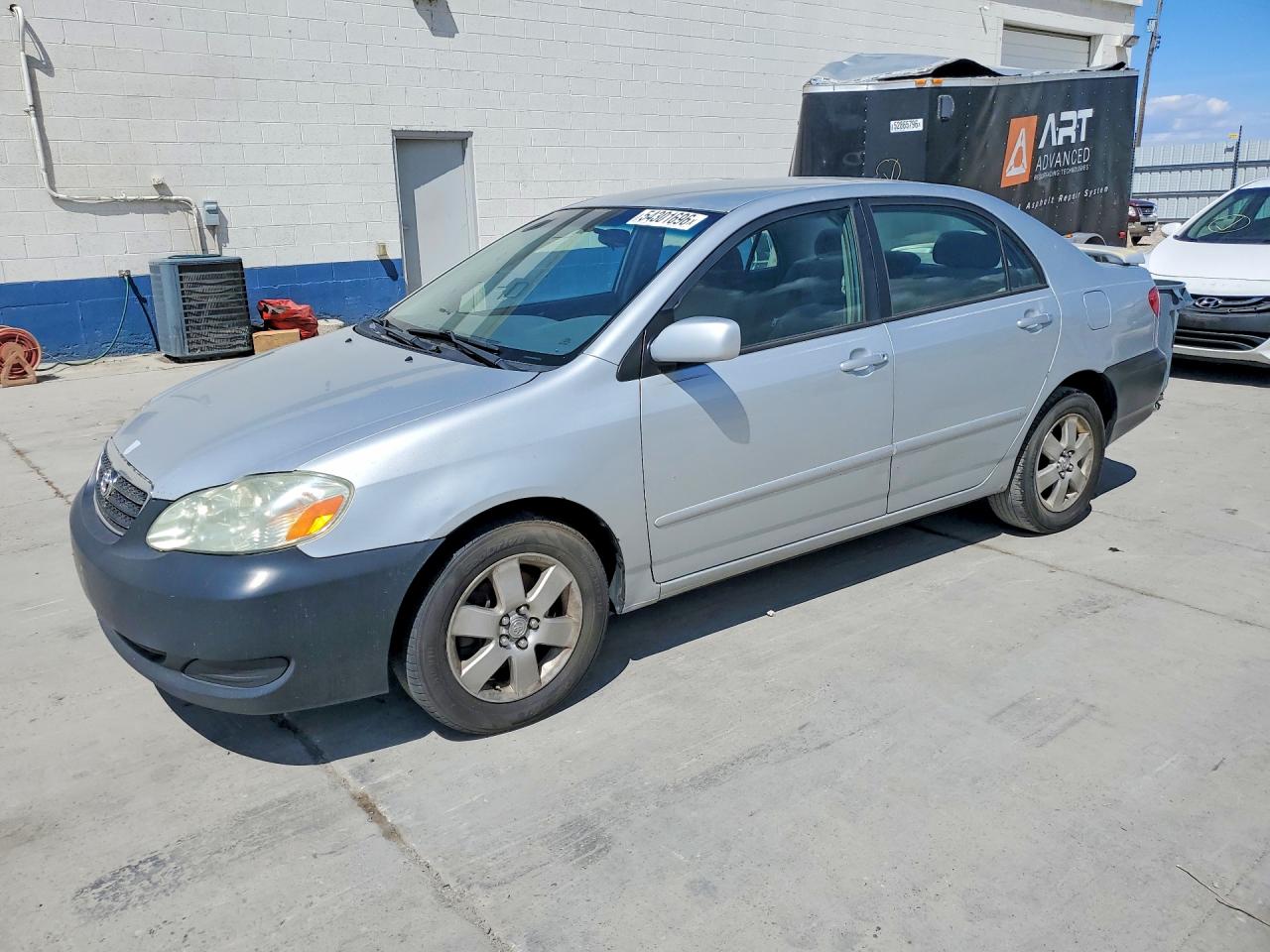 2005 Toyota Corolla Le Серебряный vin: 1NXBR32E25Z438457