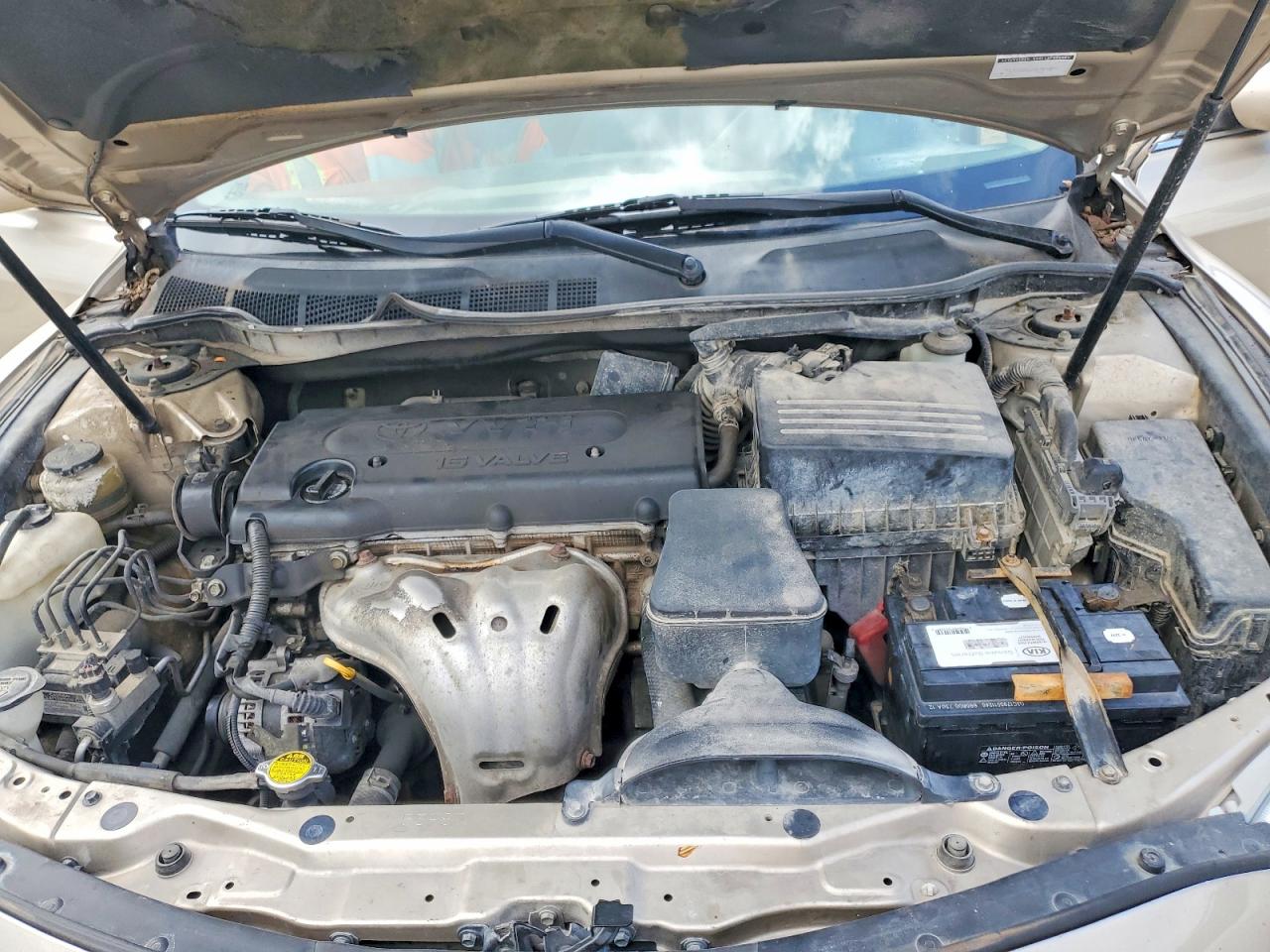 2009 Toyota Camry Le Tan vin: 4T4BE46K19R054862