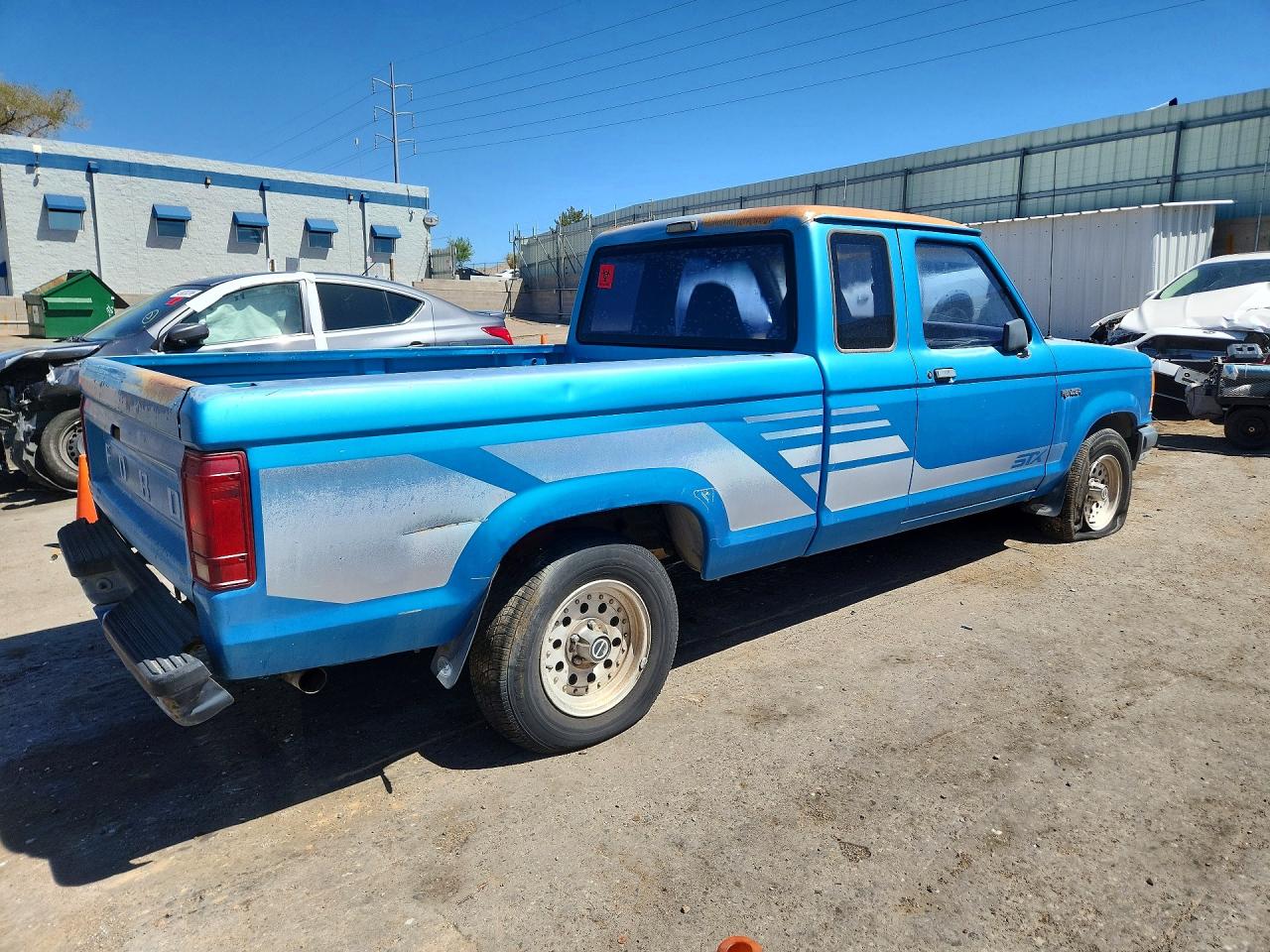 1992 Ford Ranger Blue vin: 1FTCR14U0NPA30572