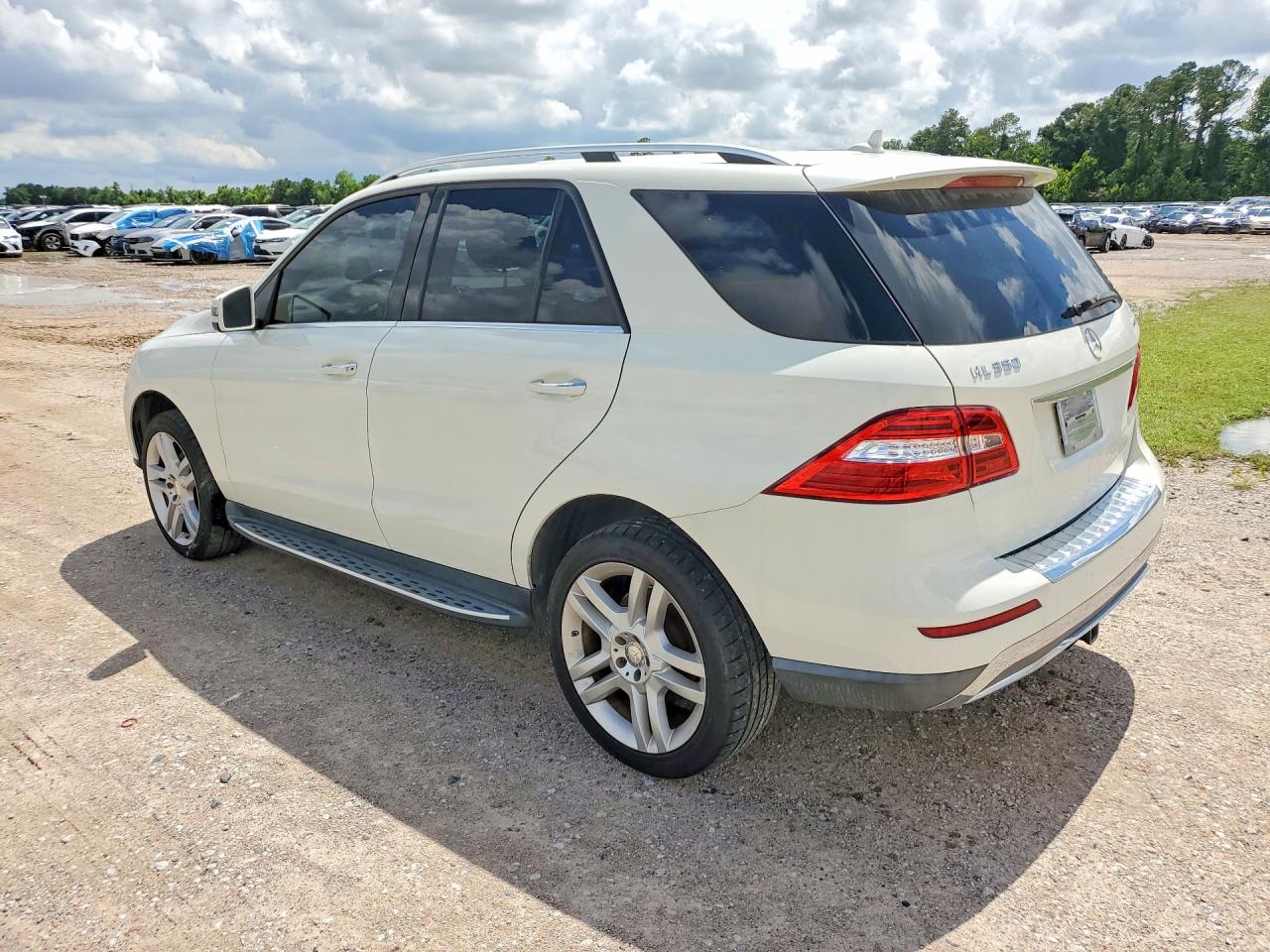 2013 Mercedes-benz Ml 350 4matic White vin: 4JGDA5HB3DA249194