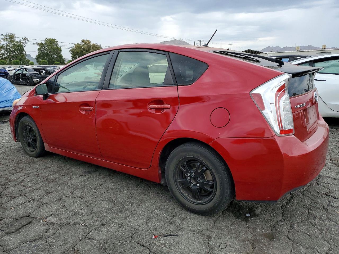 2012 Toyota Prius Two Red vin: JTDKN3DU4C1599668