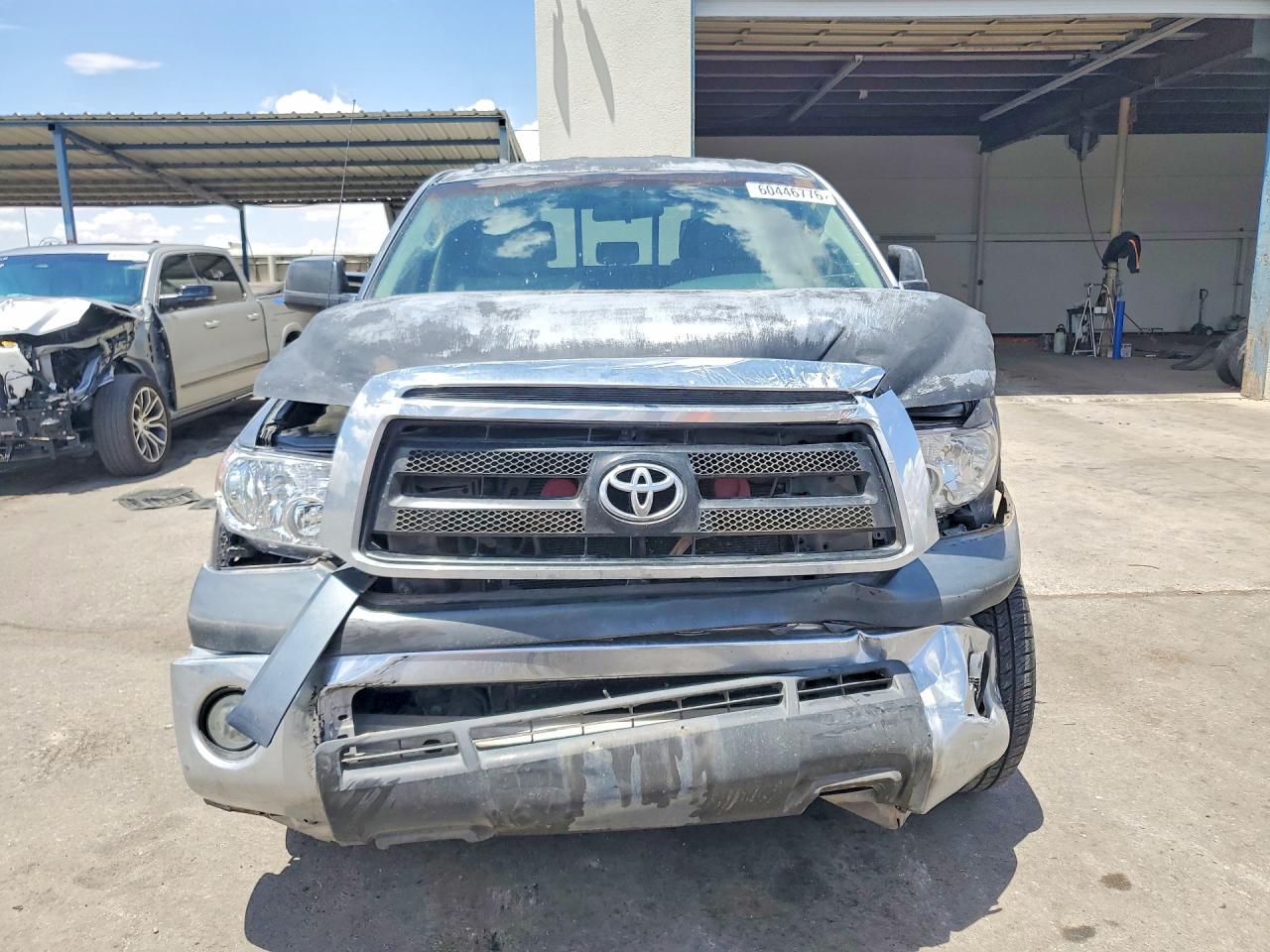2010 Toyota Tundra Double Cab Sr5 Gray vin: 5TFRM5F18AX001544
